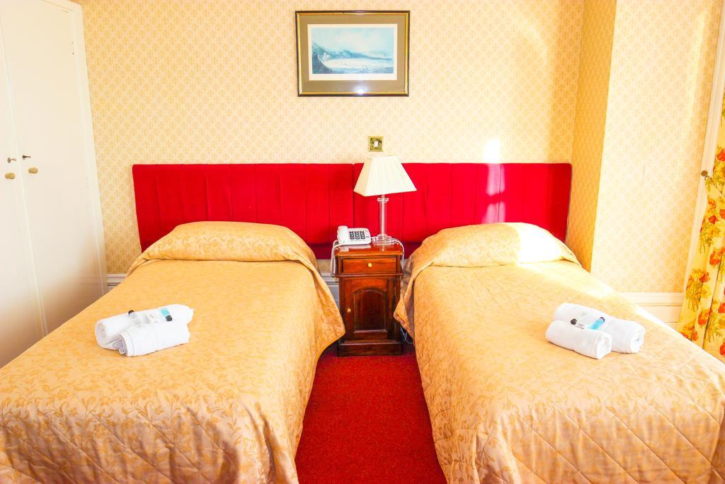 Albany Lions Hotel AEGON International Esterno foto