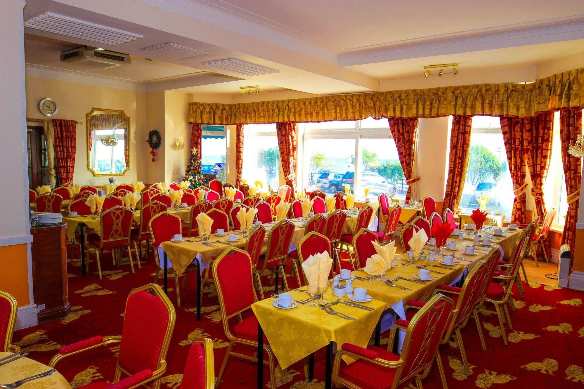 Albany Lions Hotel AEGON International Esterno foto